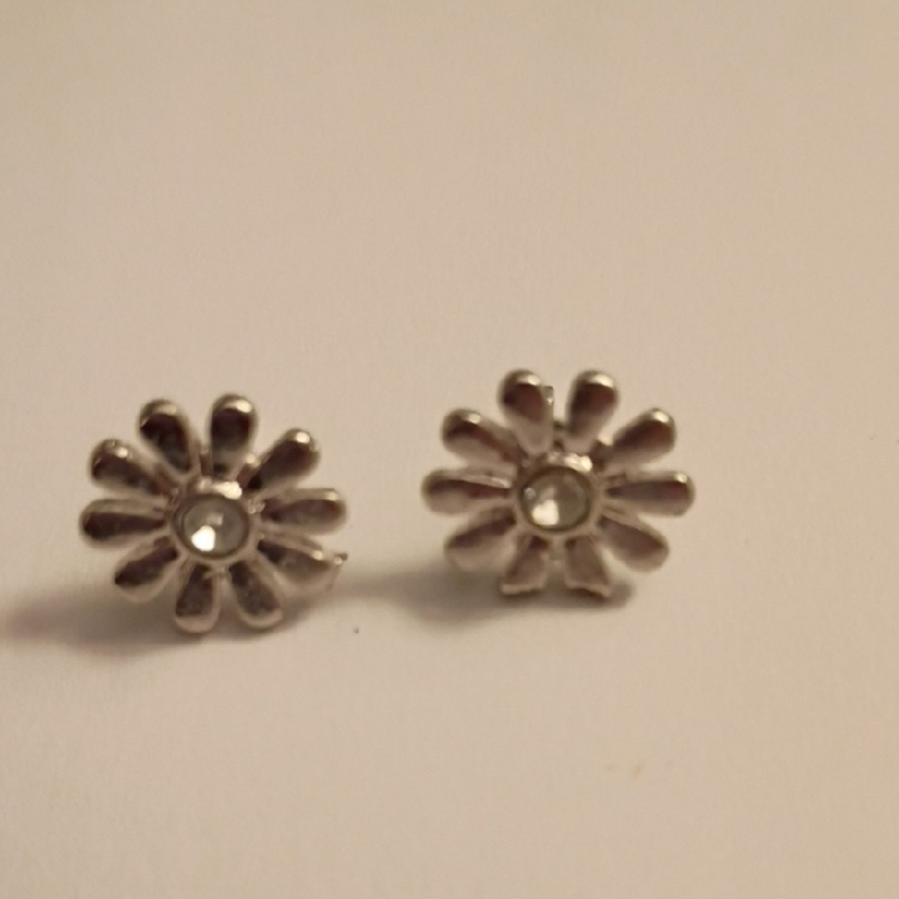 Silver Flower Stud Earrings For Girls